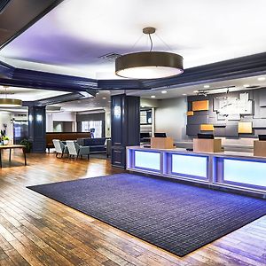 Holiday Inn Express Nashville-Downtown - Broadway By Ihg